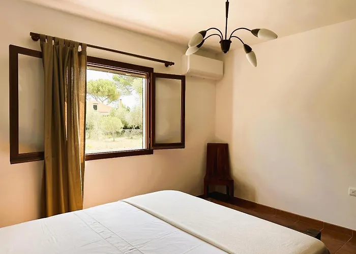 Marina - Cerca De Ciutadella Dağ evi *